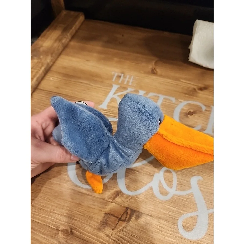 RARE Scoop the Pelican Beanie Baby Retired‎ TY 1996